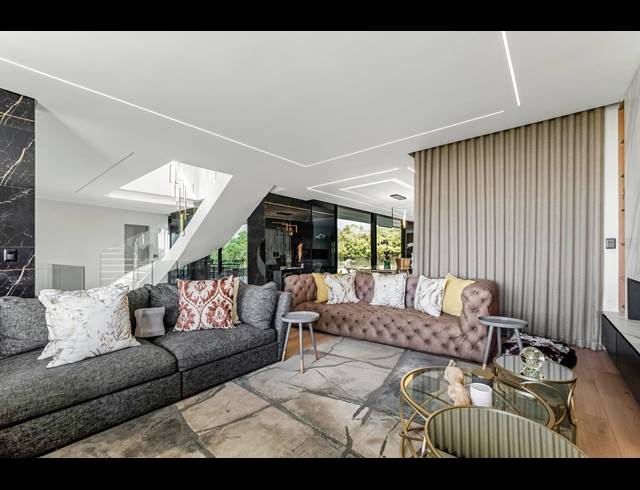 4 BEDROOM HOUSE FOR SALE IN STEYN CITY